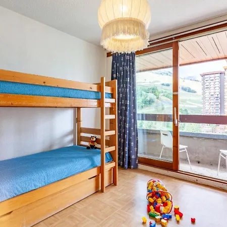Lunik Orion-18 By Interhome Le Corbier